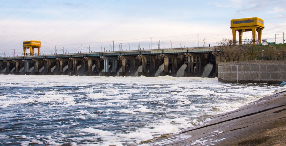 The Underwater Workhorse: Bronze Keeps Machinery Moving in Hydropower and Marine