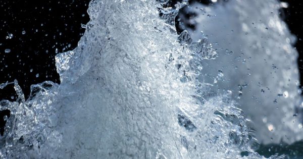 Seal Leakage in Hydro-Turbines